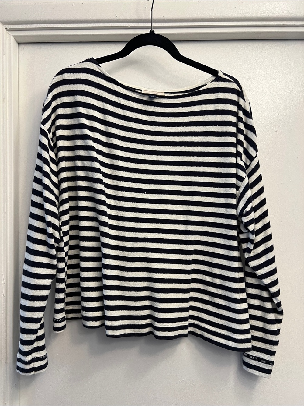 Universal Thread Navy White Striped Long-Sleeve Boatneck Top Size XXL